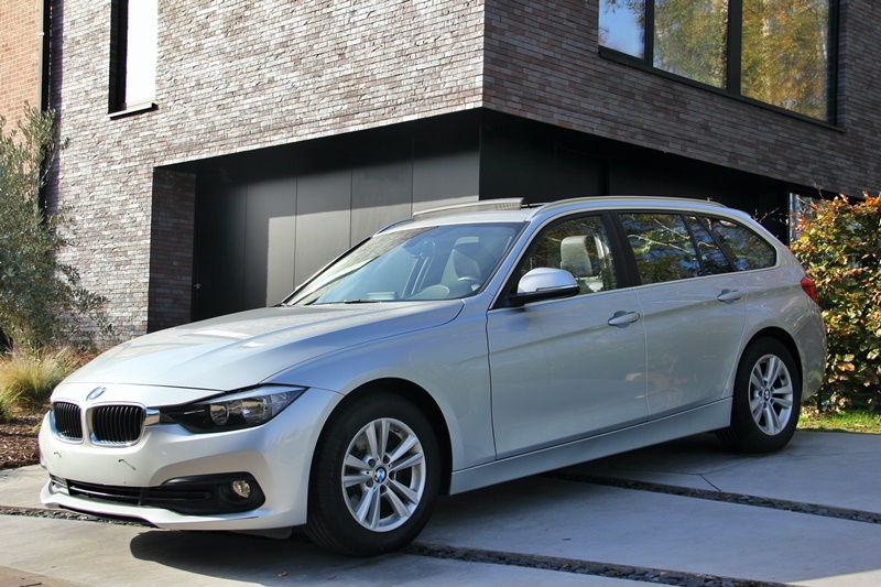 BMW 318dA Touring