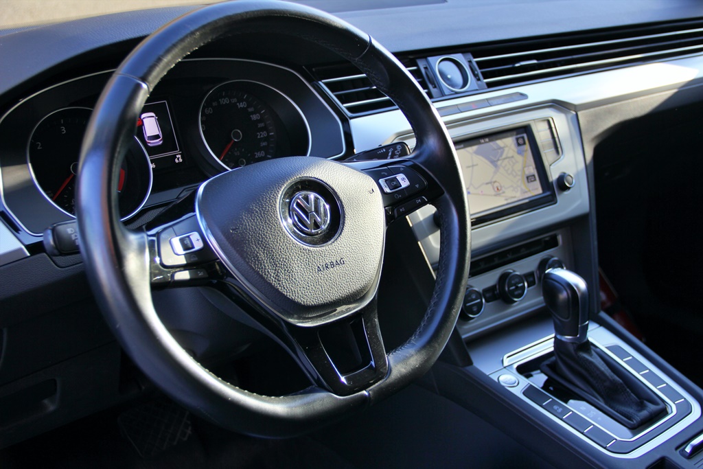 Volkswagen Passat Variant 1.6 DSG TDI Bluemotion