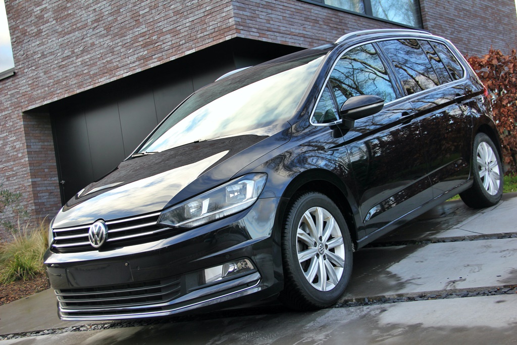 Volkswagen Touran 1.6 DSG TDI Highline