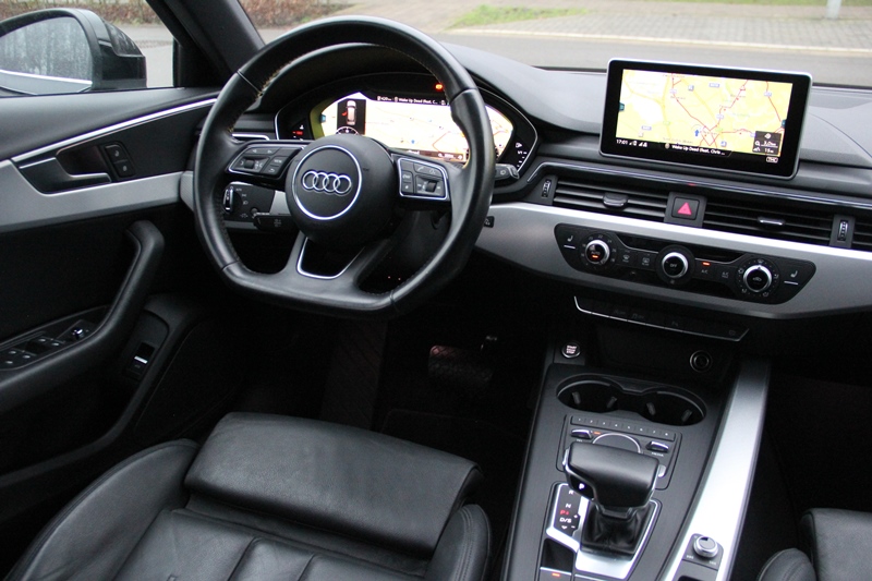 Audi A4 2.0 TDI Ultra Sport S-Tronic, Full Option