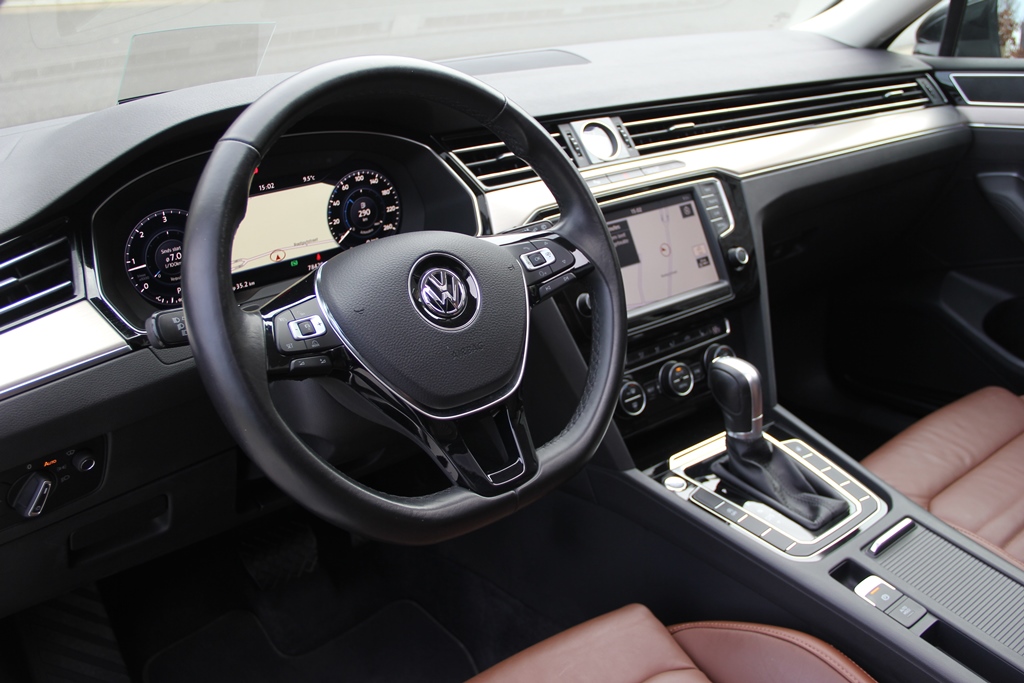 Volkswagen Passat Variant 1.6 TDI DSG Highline Full Option