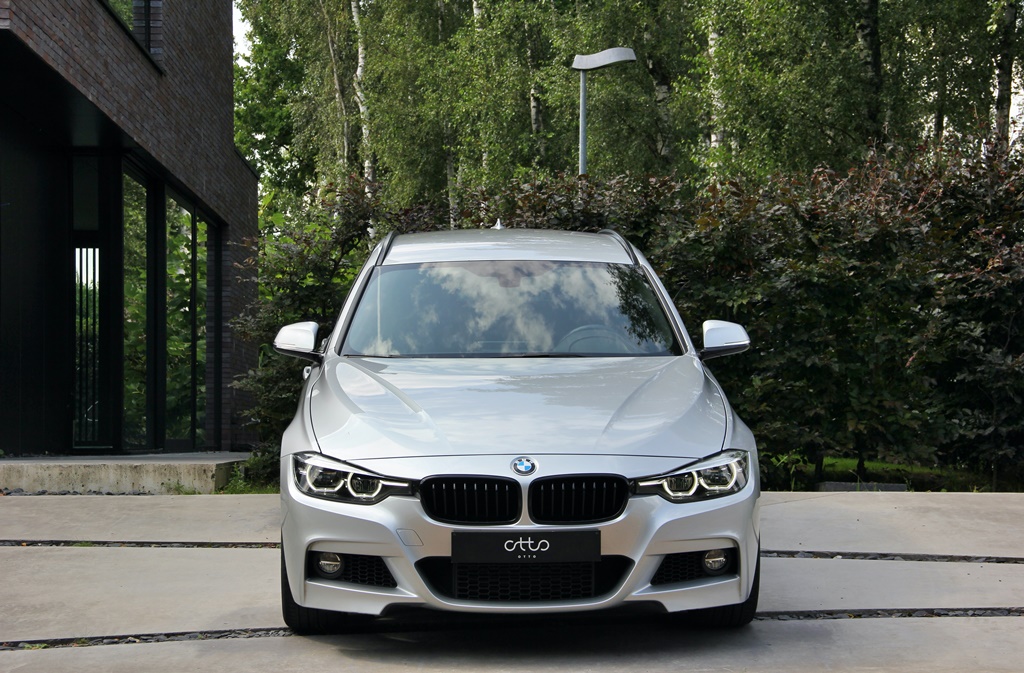 BMW 318iA Touring