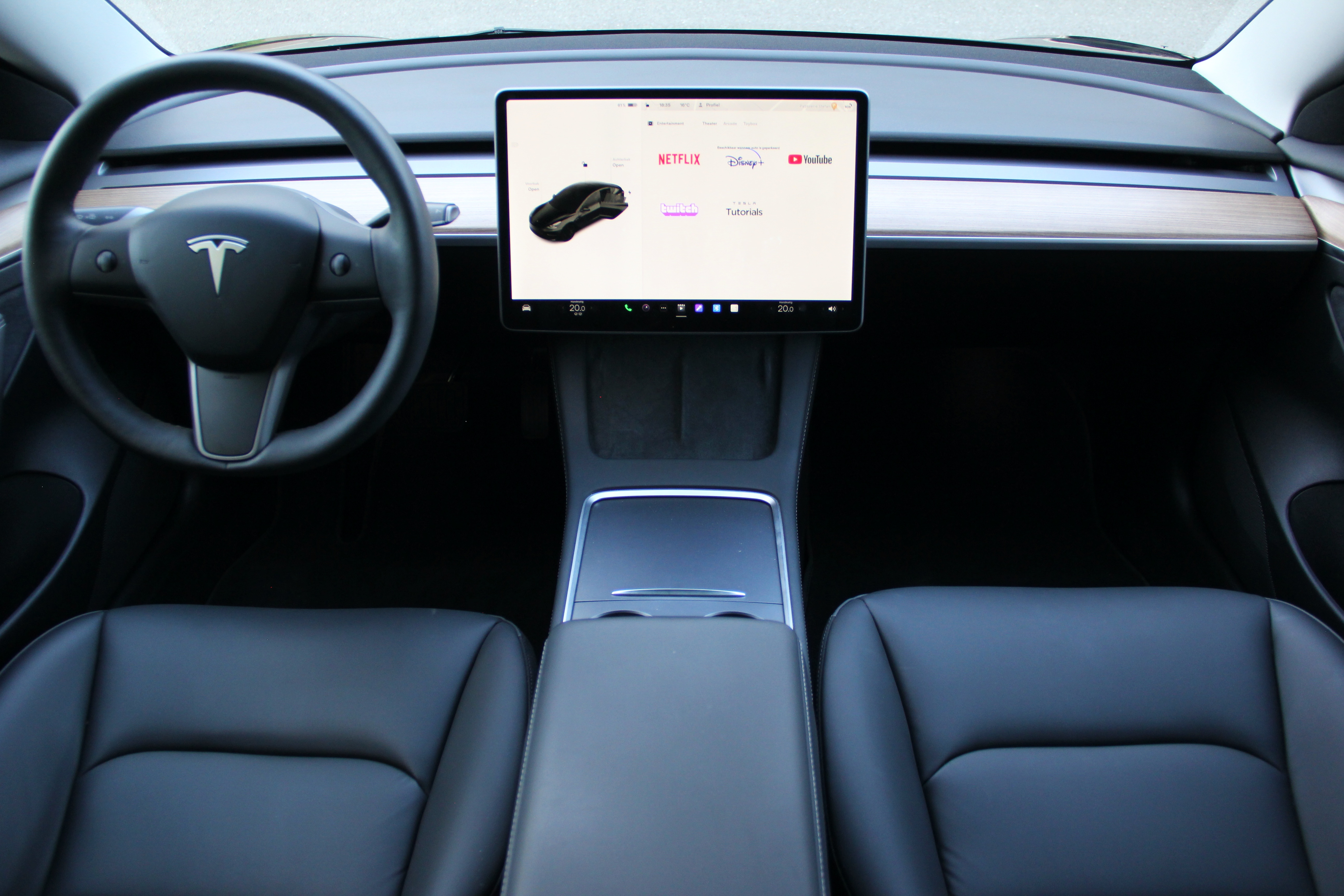 Tesla Model 3 Performance Dual-Motor All-wheel-drive